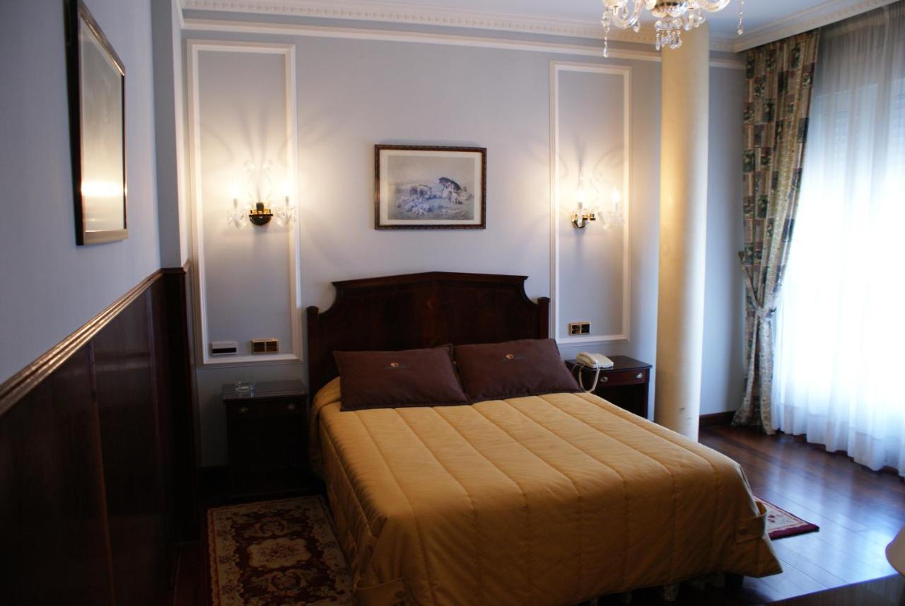 My Rooms City Hotel Camino De Santiago Los Tomillares Kültér fotó