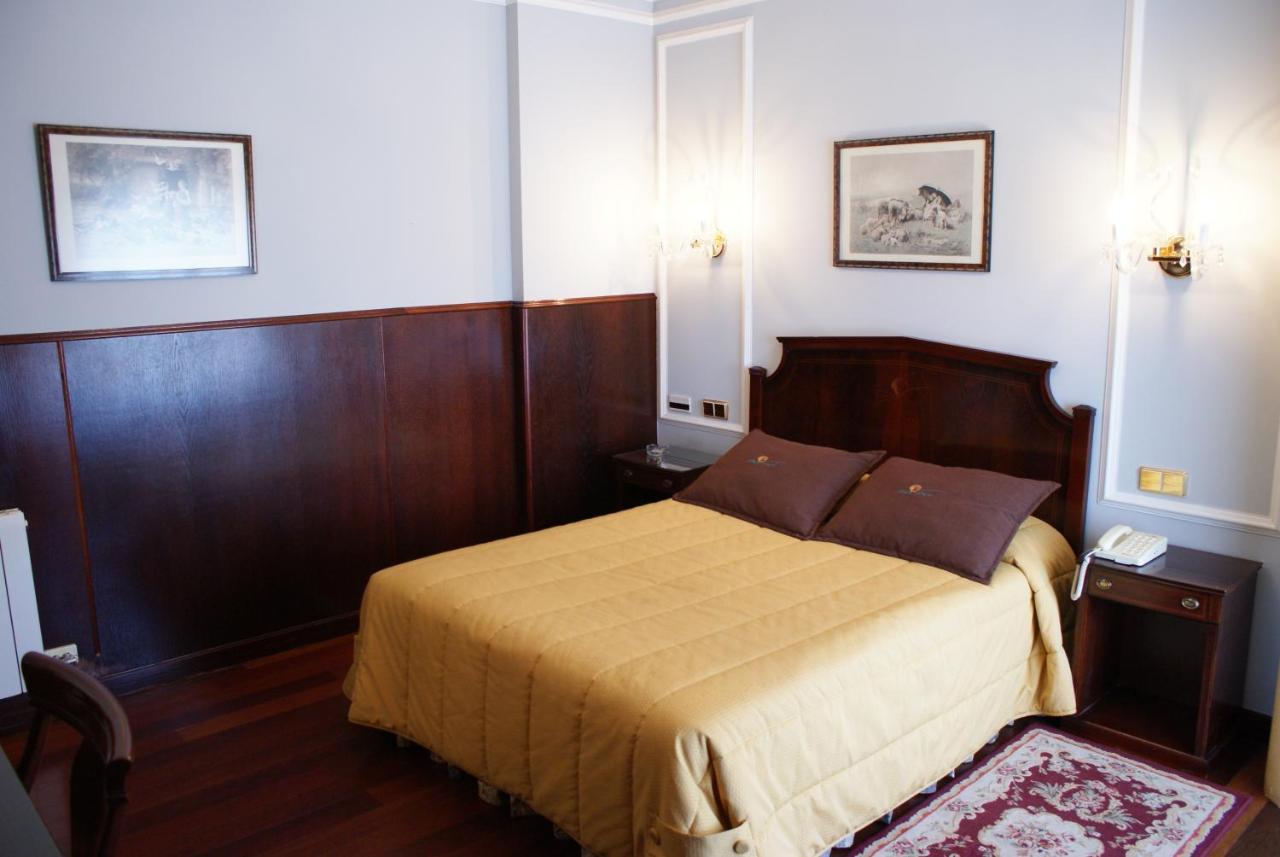 My Rooms City Hotel Camino De Santiago Los Tomillares Kültér fotó